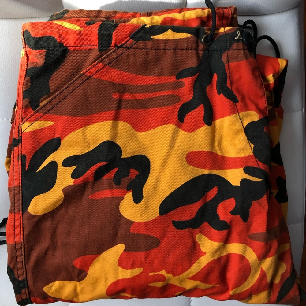 Camo pants